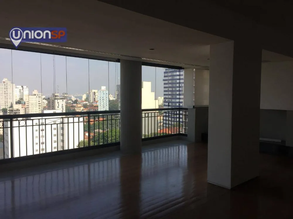 Apartamento, 3 quartos, 215 m² - Foto 2