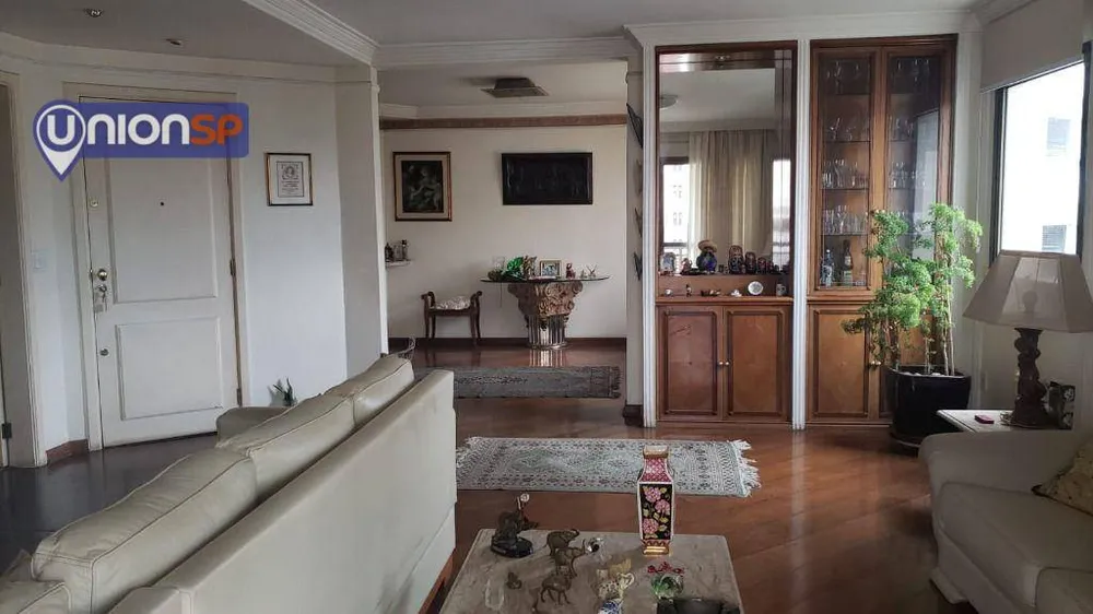 Apartamento, 3 quartos, 159 m² - Foto 1