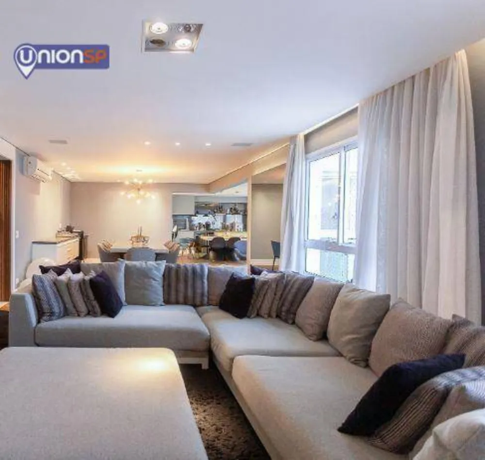 Apartamento, 3 quartos, 210 m² - Foto 1