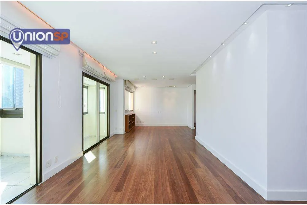 Apartamento, 3 quartos, 147 m² - Foto 2