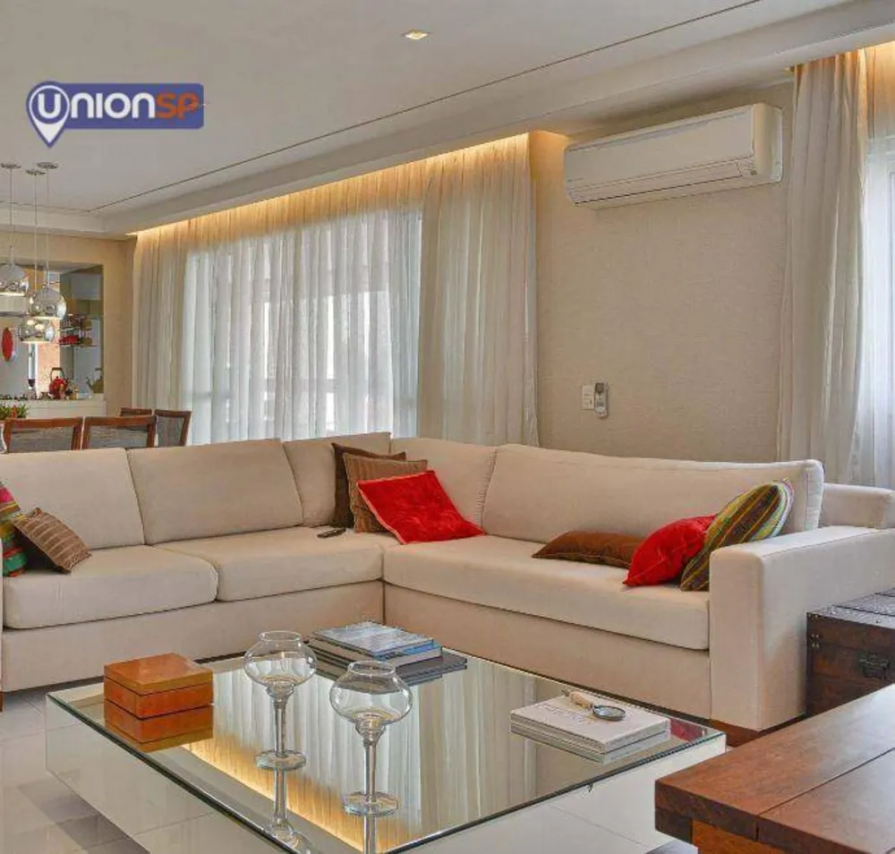 Apartamento, 3 quartos, 156 m² - Foto 1