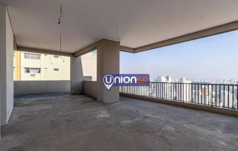 Cobertura, 3 quartos, 310 m² - Foto 1