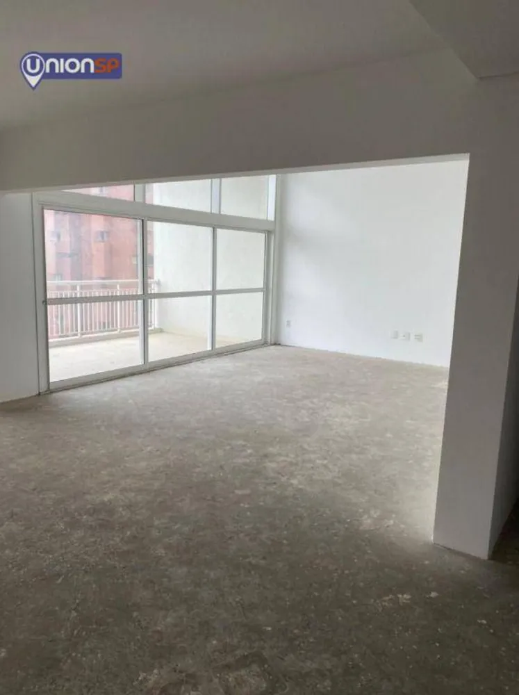 Apartamento, 4 quartos, 240 m² - Foto 1