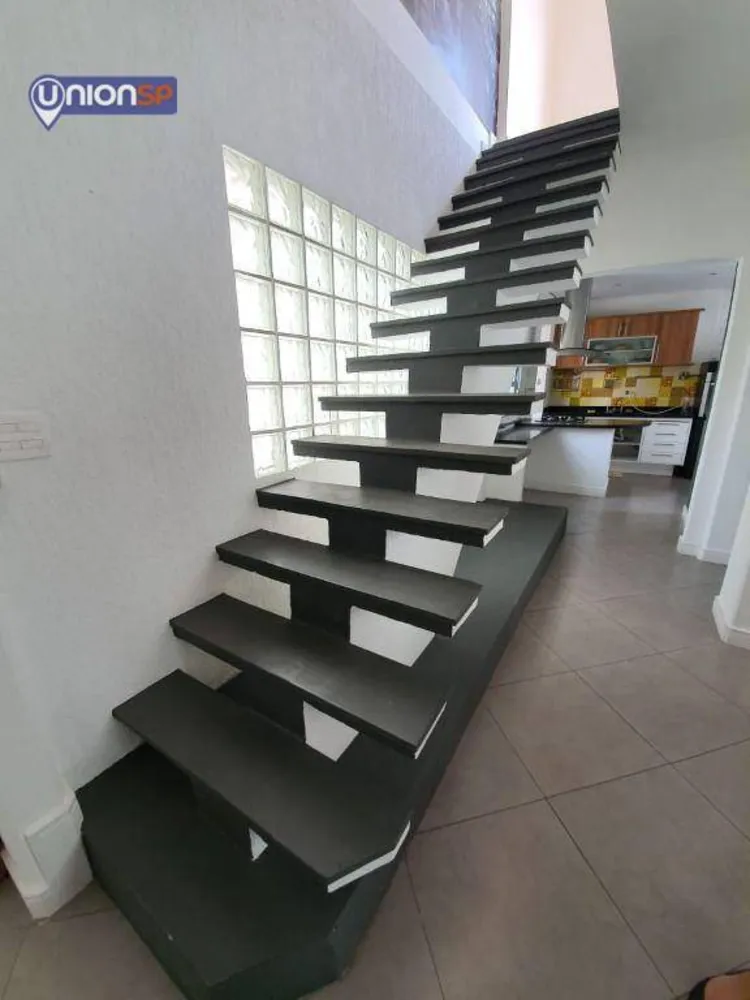 Apartamento, 3 quartos, 180 m² - Foto 2