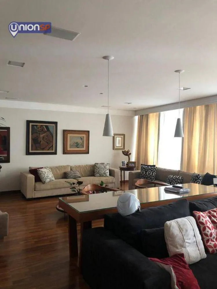 Apartamento, 4 quartos, 271 m² - Foto 1
