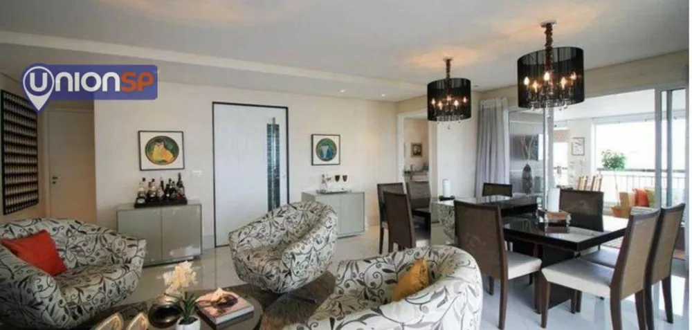 Apartamento, 3 quartos, 216 m² - Foto 1