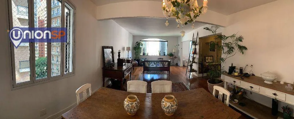 Apartamento, 3 quartos, 160 m² - Foto 1