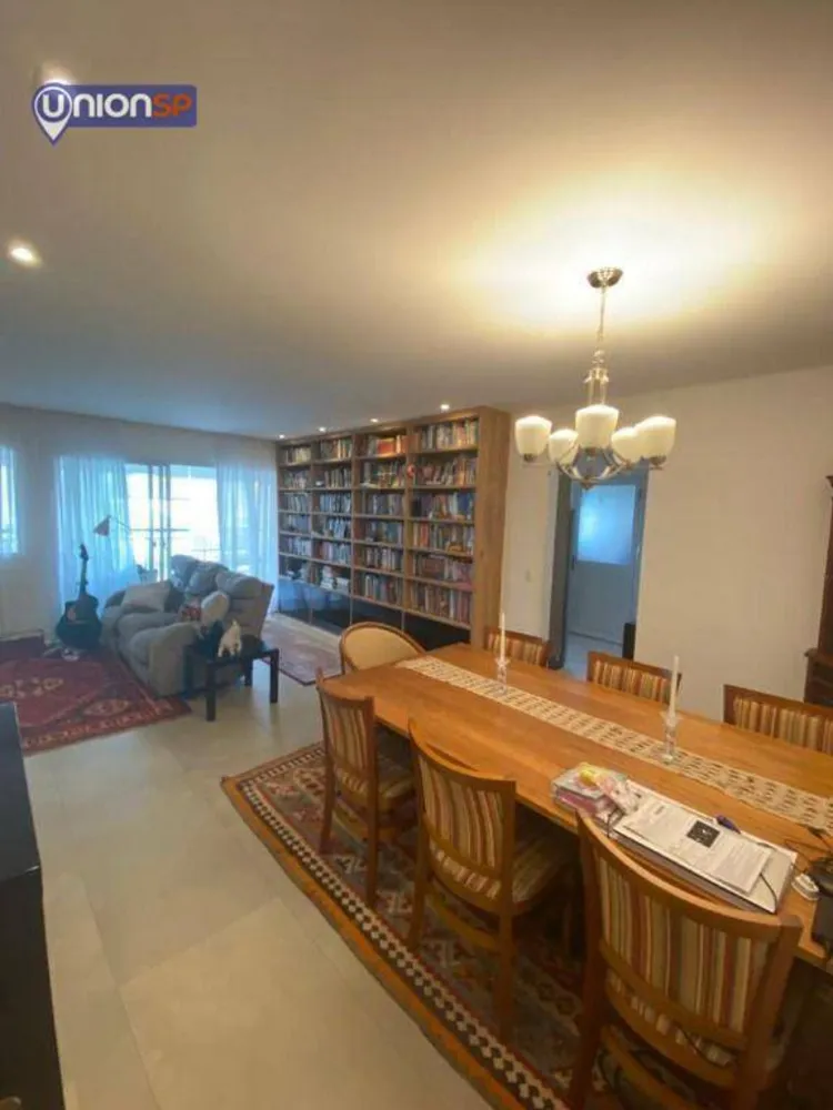 Apartamento, 3 quartos, 133 m² - Foto 1
