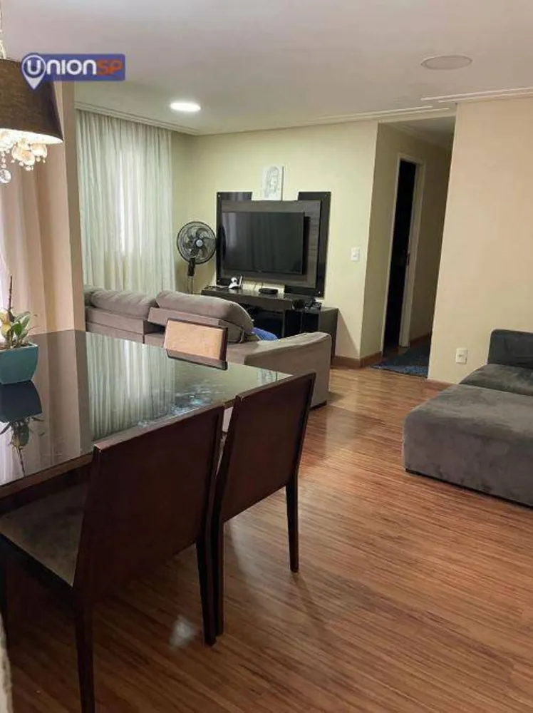 Apartamento, 2 quartos, 77 m² - Foto 1
