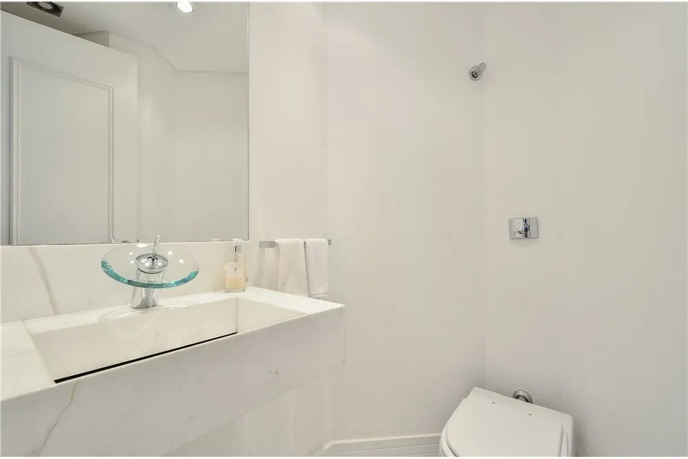 Apartamento, 3 quartos, 224 m² - Foto 2