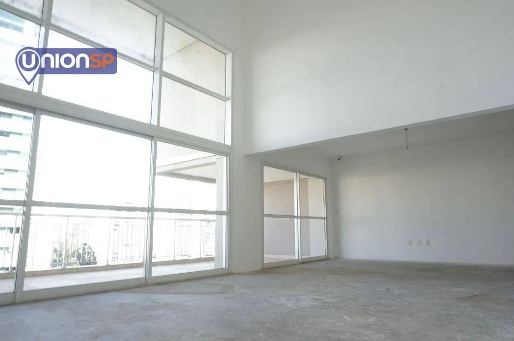 Apartamento, 4 quartos, 238 m² - Foto 1