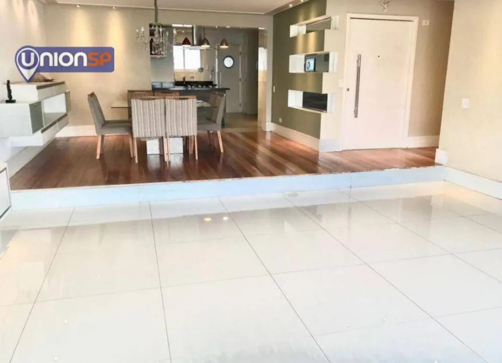 Apartamento, 4 quartos, 211 m² - Foto 2