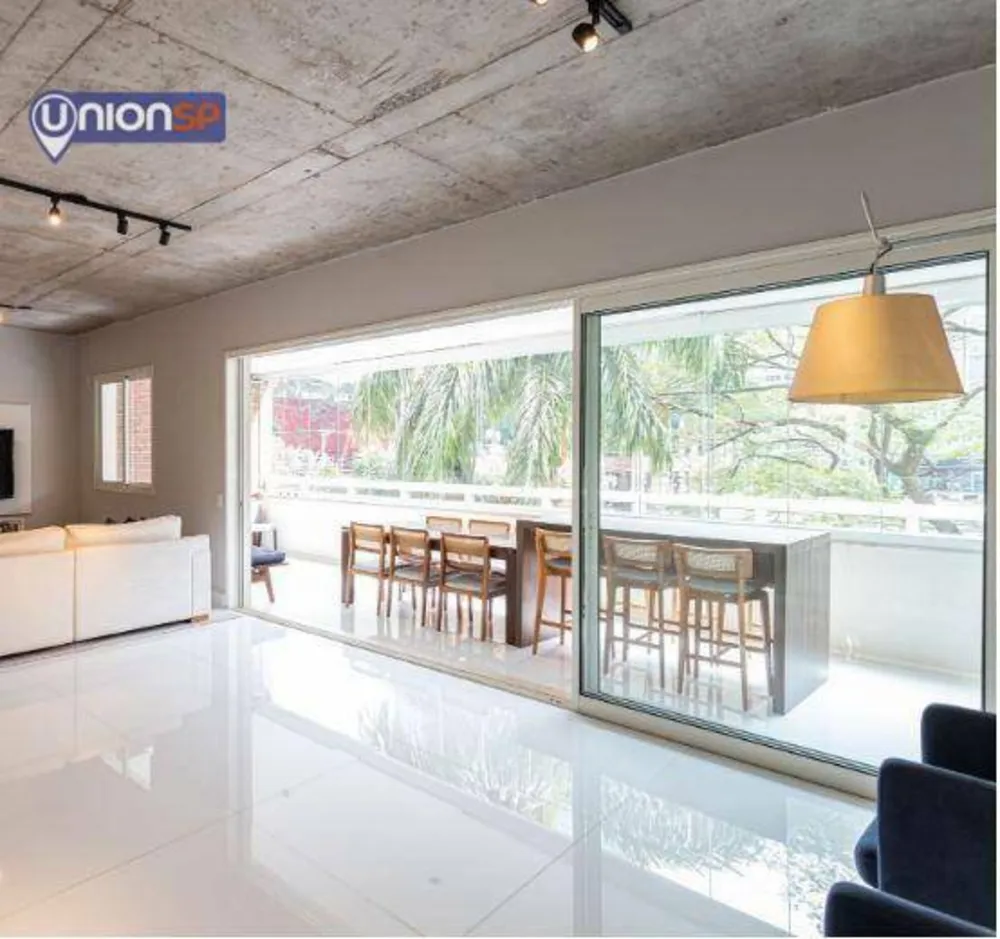 Apartamento, 3 quartos, 151 m² - Foto 1
