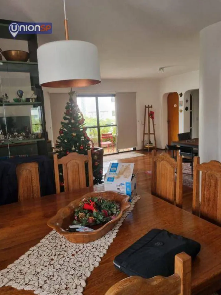 Apartamento, 3 quartos, 195 m² - Foto 2