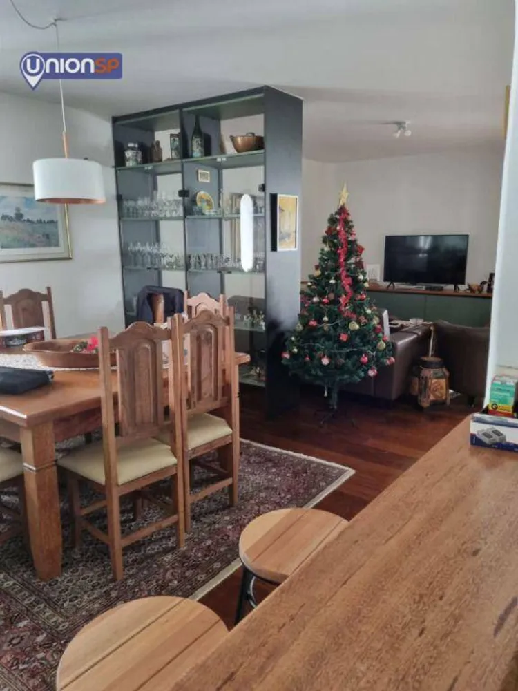 Apartamento, 3 quartos, 195 m² - Foto 1