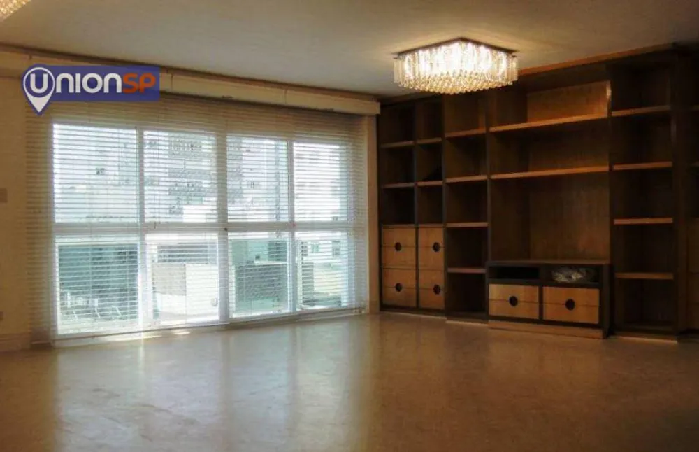 Apartamento, 4 quartos, 240 m² - Foto 1