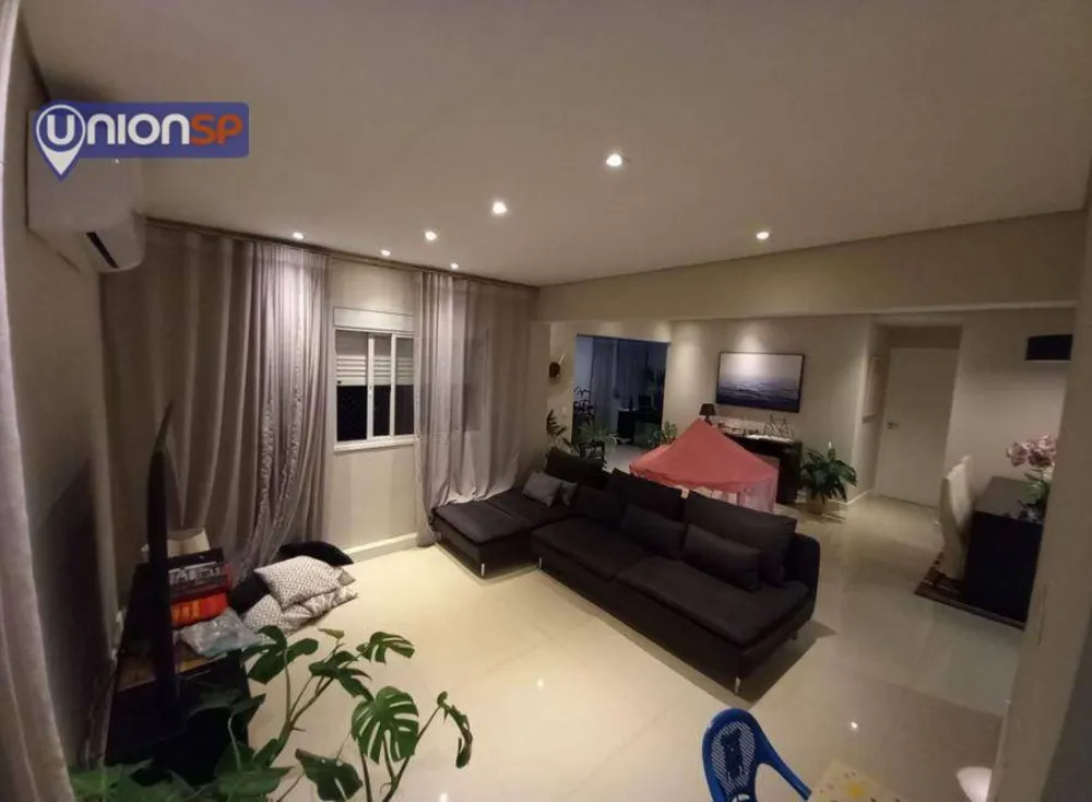 Apartamento, 3 quartos, 140 m² - Foto 1