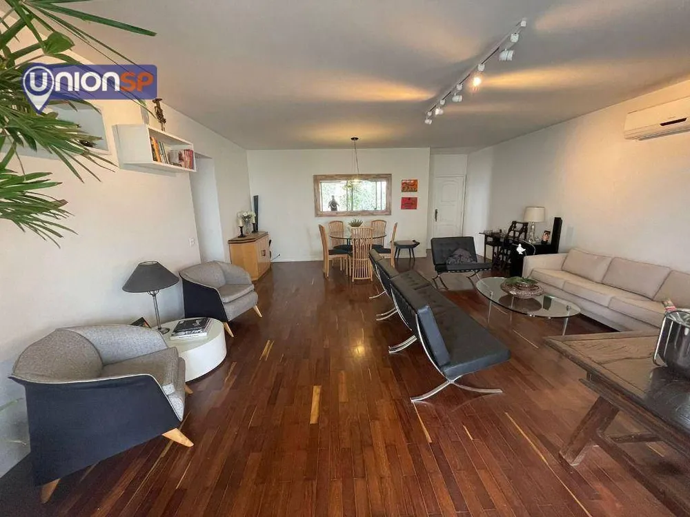 Apartamento, 4 quartos, 210 m² - Foto 1
