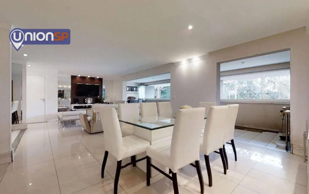 Apartamento, 3 quartos, 182 m² - Foto 1