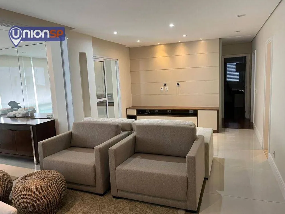 Apartamento, 3 quartos, 159 m² - Foto 1