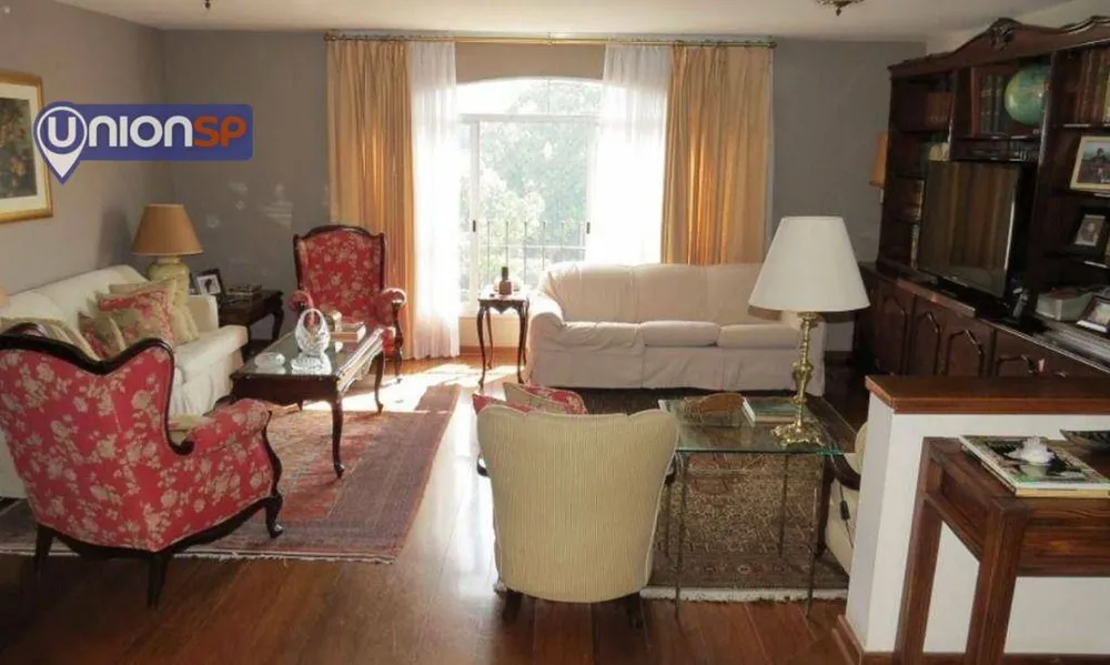 Apartamento, 4 quartos, 211 m² - Foto 1