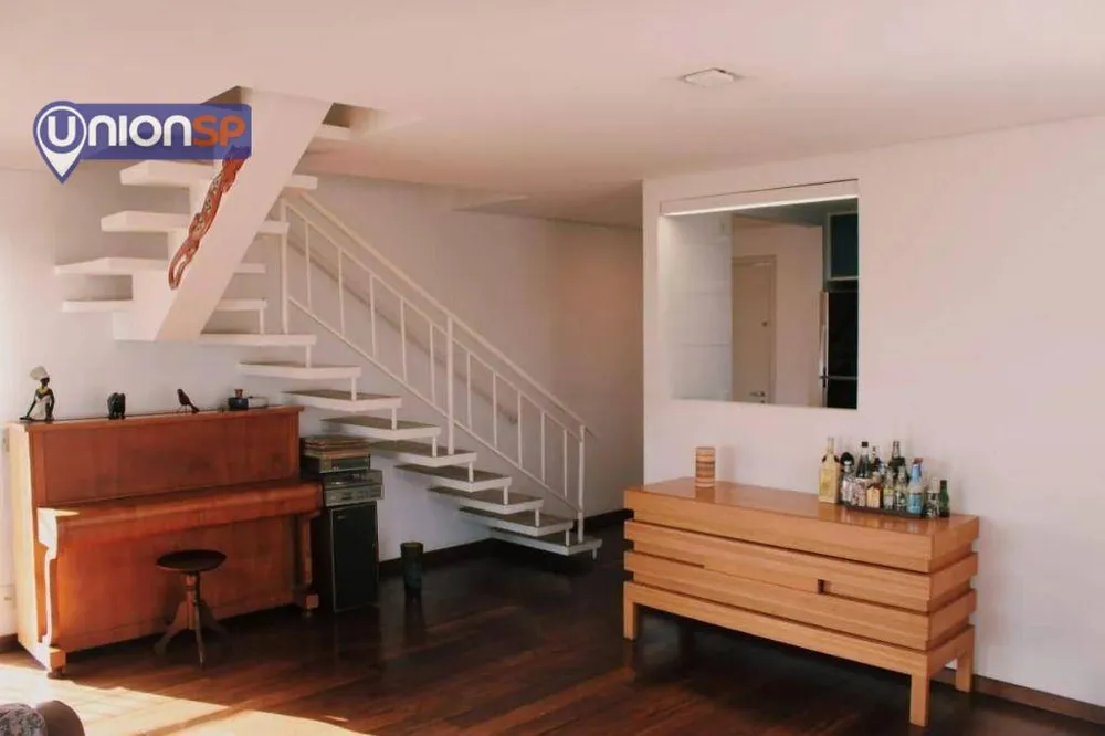 Apartamento, 3 quartos, 175 m² - Foto 1