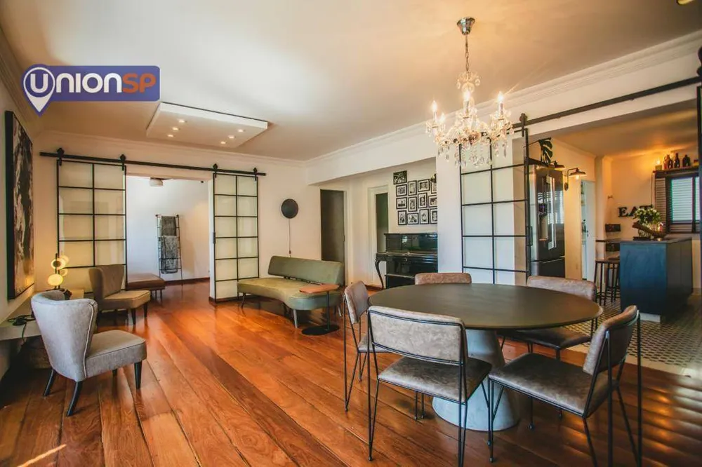 Apartamento, 3 quartos, 140 m² - Foto 1