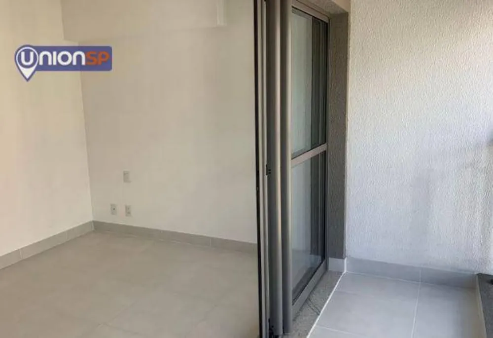 Apartamento, 1 quarto, 27 m² - Foto 2