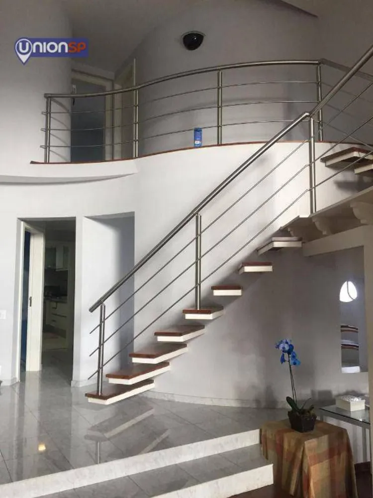 Apartamento, 3 quartos, 230 m² - Foto 3
