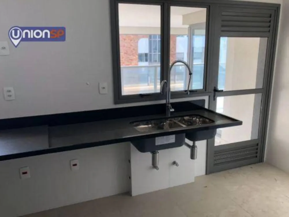 Apartamento, 3 quartos, 185 m² - Foto 2