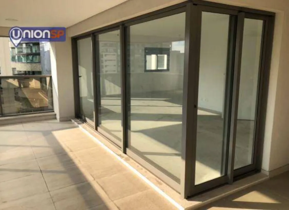 Apartamento, 3 quartos, 185 m² - Foto 1