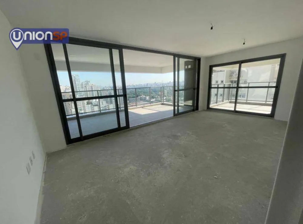 Apartamento, 3 quartos, 157 m² - Foto 1