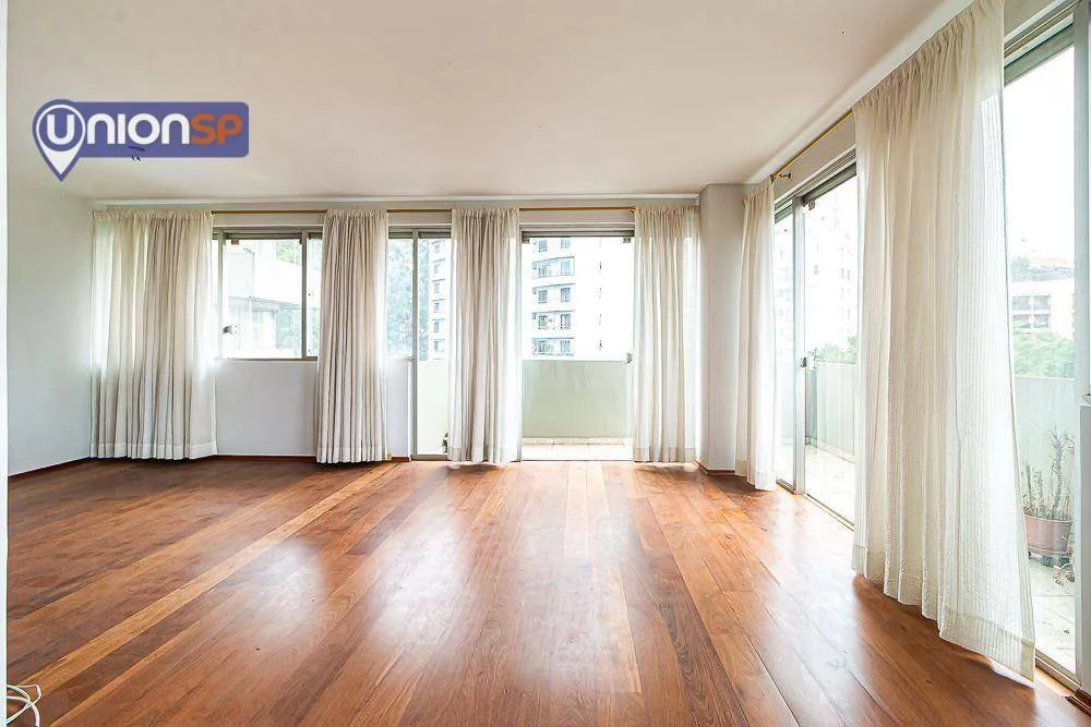 Apartamento, 3 quartos, 157 m² - Foto 1