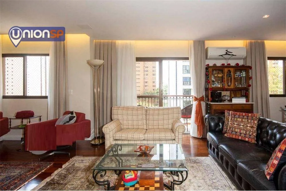 Apartamento, 4 quartos, 200 m² - Foto 1