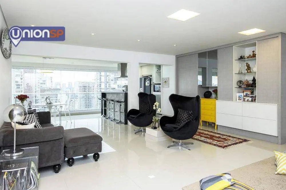 Apartamento, 3 quartos, 138 m² - Foto 1