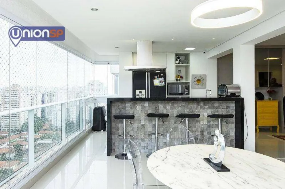Apartamento, 3 quartos, 138 m² - Foto 2