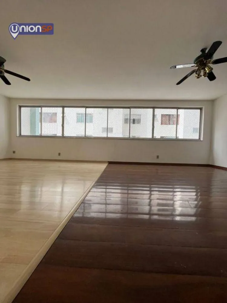 Apartamento, 3 quartos, 200 m² - Foto 1