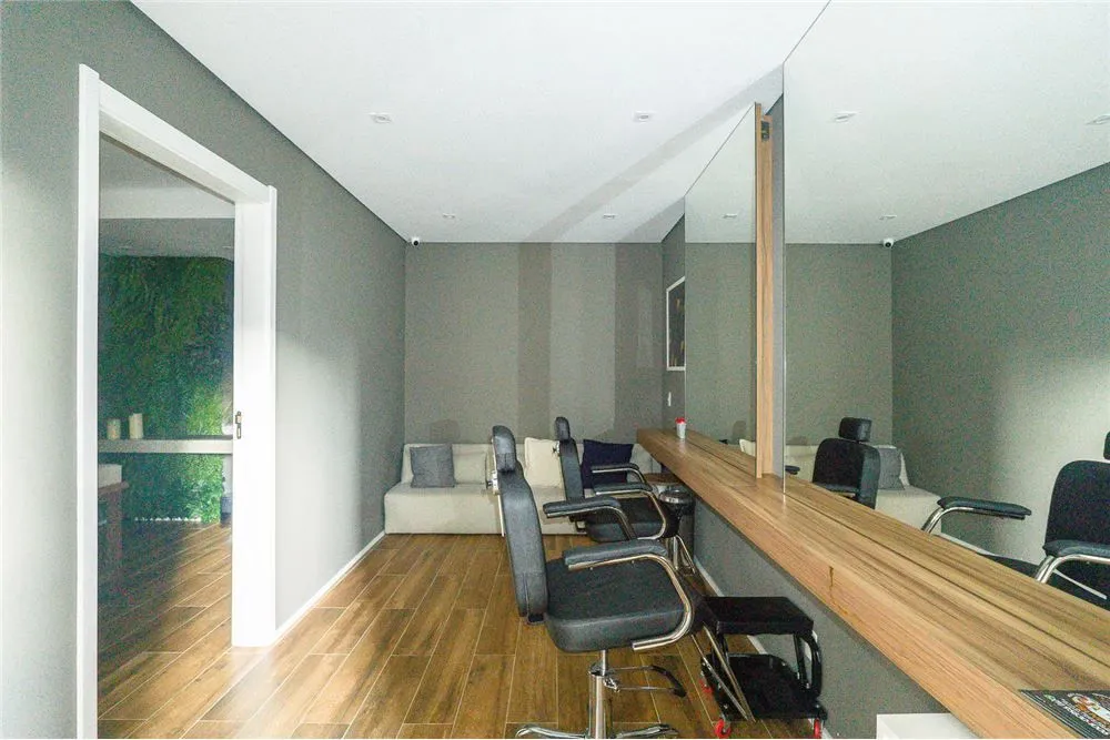 Apartamento, 1 quarto, 27 m² - Foto 2