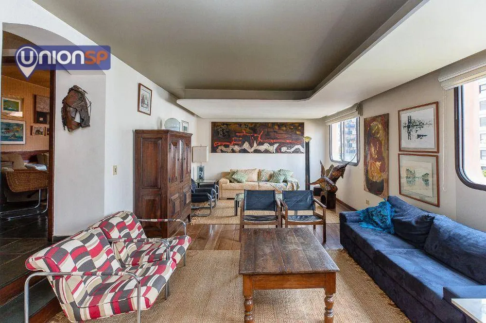 Apartamento, 3 quartos, 210 m² - Foto 2