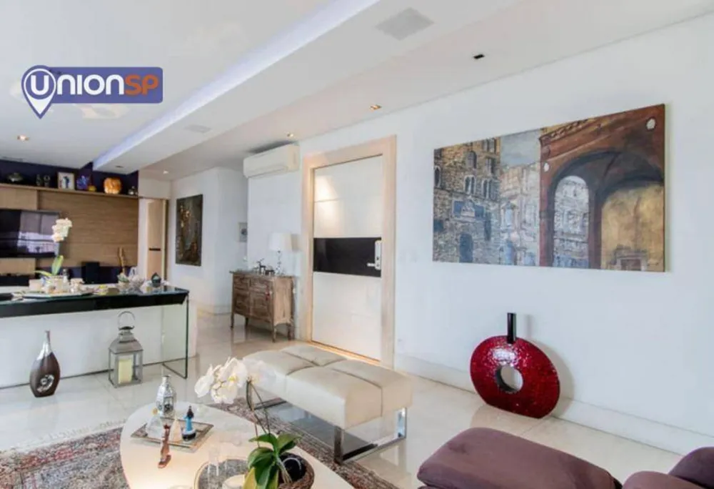 Apartamento, 3 quartos, 216 m² - Foto 2
