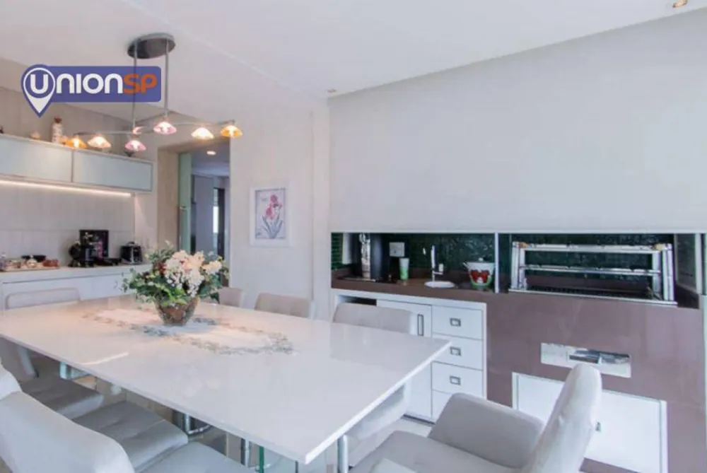 Apartamento, 3 quartos, 216 m² - Foto 3
