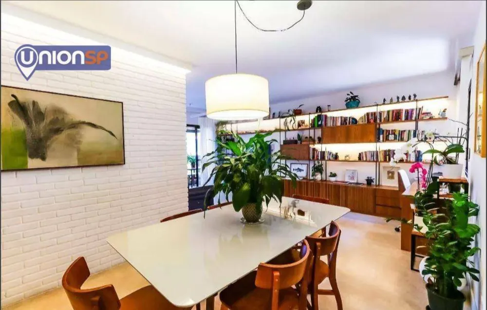 Apartamento, 3 quartos, 136 m² - Foto 1