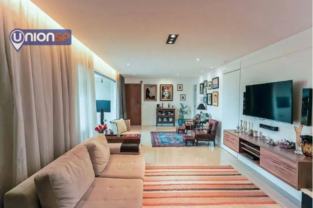 Apartamento, 3 quartos, 138 m² - Foto 1