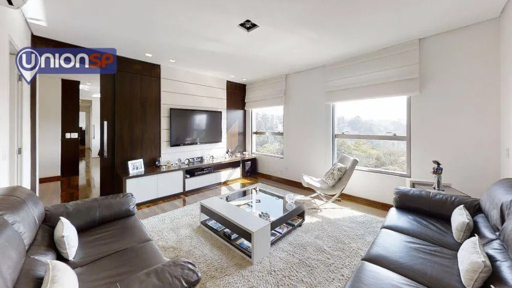 Apartamento, 3 quartos, 140 m² - Foto 1