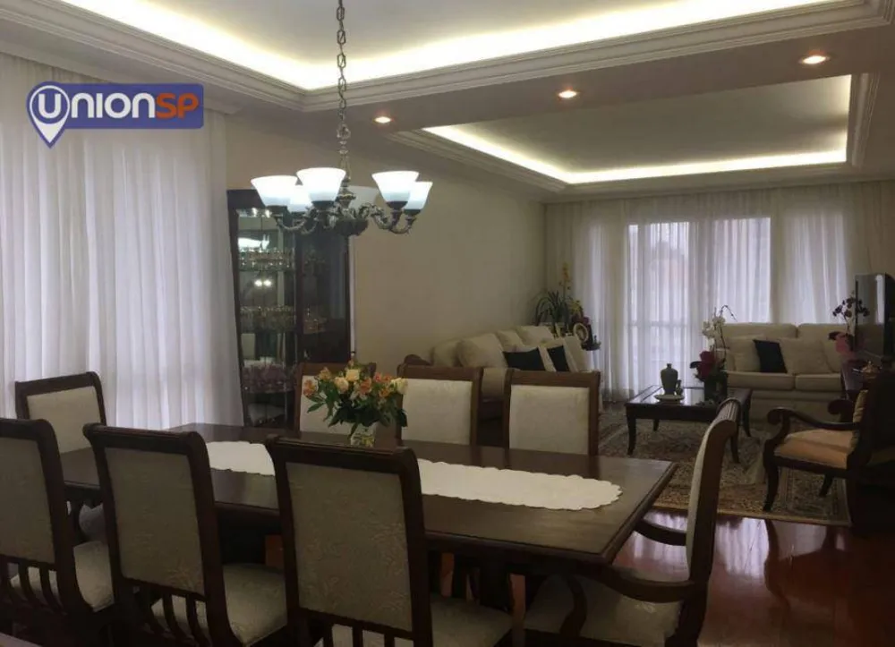 Apartamento, 3 quartos, 190 m² - Foto 1