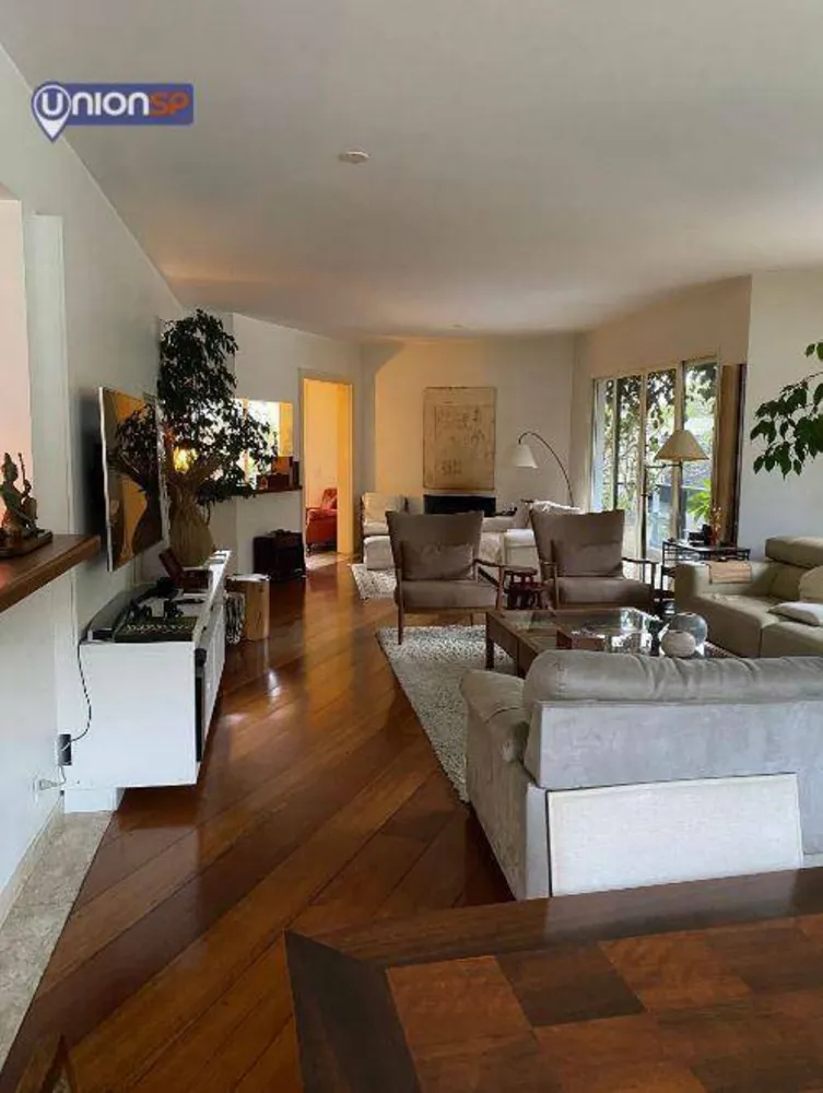 Apartamento, 3 quartos, 217 m² - Foto 4