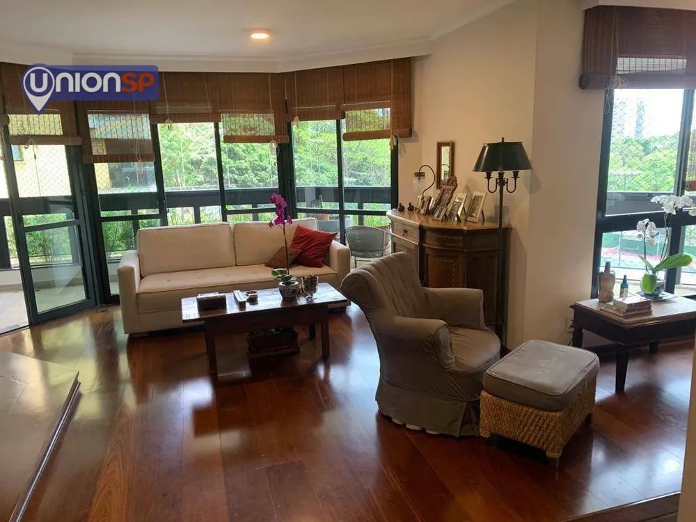 Apartamento, 4 quartos, 213 m² - Foto 1
