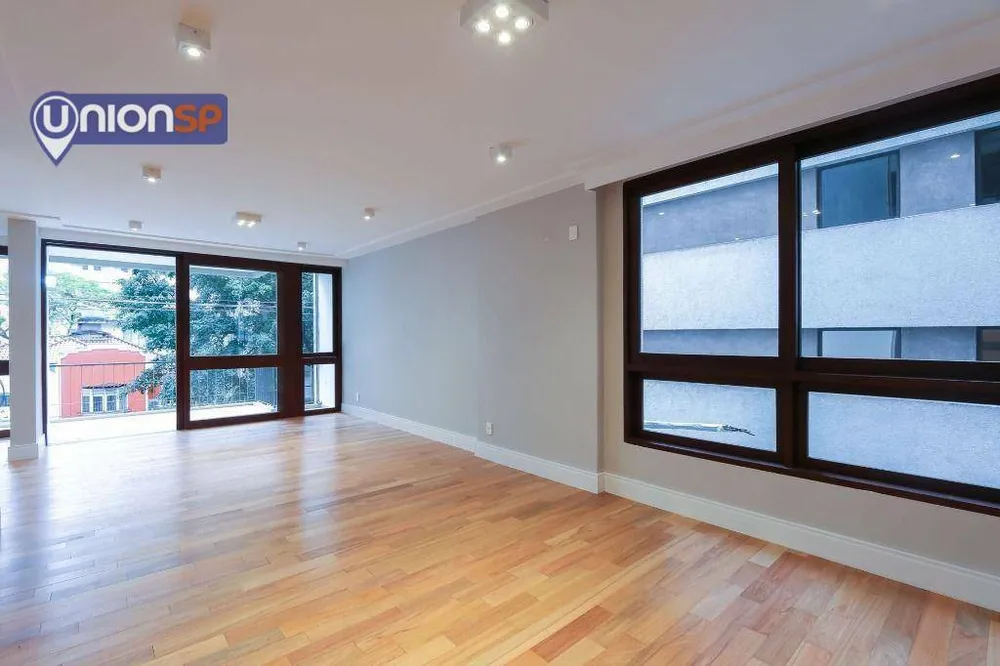 Apartamento, 3 quartos, 198 m² - Foto 1