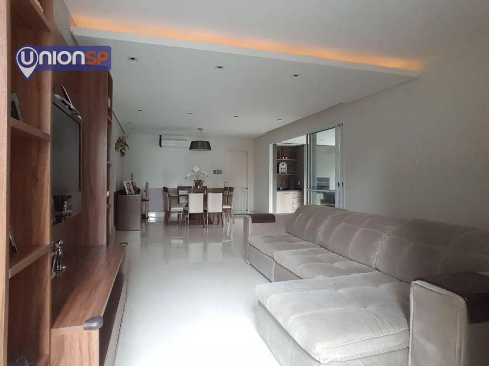Apartamento, 3 quartos, 168 m² - Foto 1