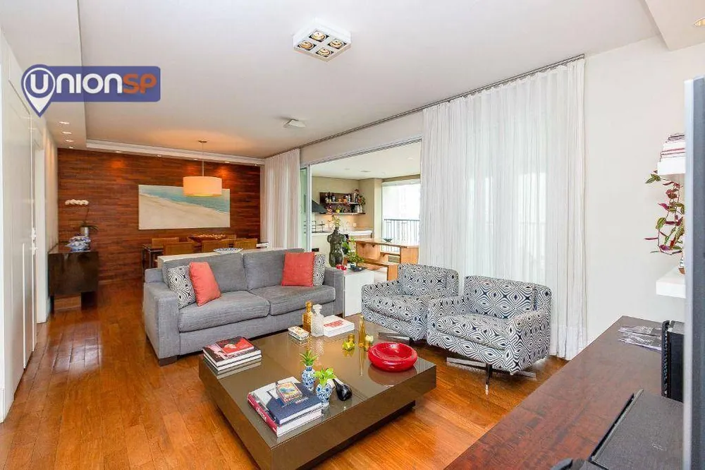 Apartamento, 4 quartos, 223 m² - Foto 1